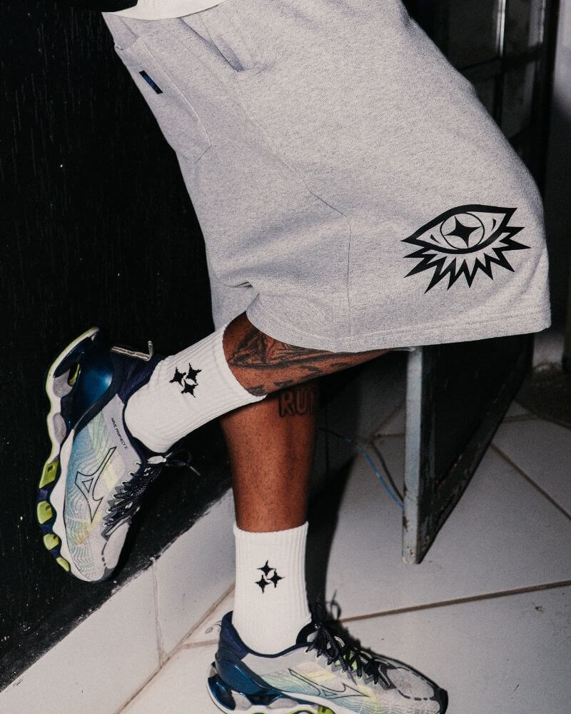 Short Moletom “EYES” - Cinza